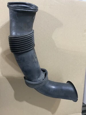 Aire de admisión de ventilación OEM 4,8 V8 2003-2009 Porsche Cayenne S 9PA 955 7l5128752 Foto 1 de 3