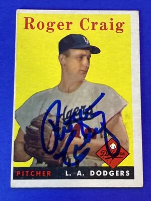 1958 Topps #194 Roger Craig signed auto baseball card Dodger - Image 1 of 2