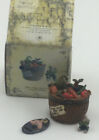 Boyd’s Bear “Tillies Veggie Trinket Basket W/ Mouse & Pea Pod & Other Trinket