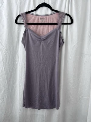 Vestido de noche para mujer Sophie b ciruela púrpura y rosa de encaje  Foto 1 de 4