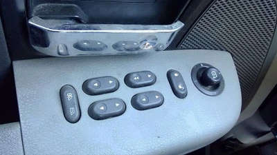 Interruptor de porta frontal do motorista janela do motorista compatível com 03-08 CROWN VICTORIA 658633 - Imagem 1 de 4