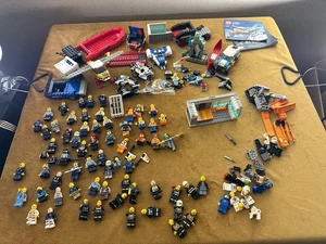 LEGO Police, Fire, & Space Minifigure Lot With Transport ++ - Picture 1 of 10
