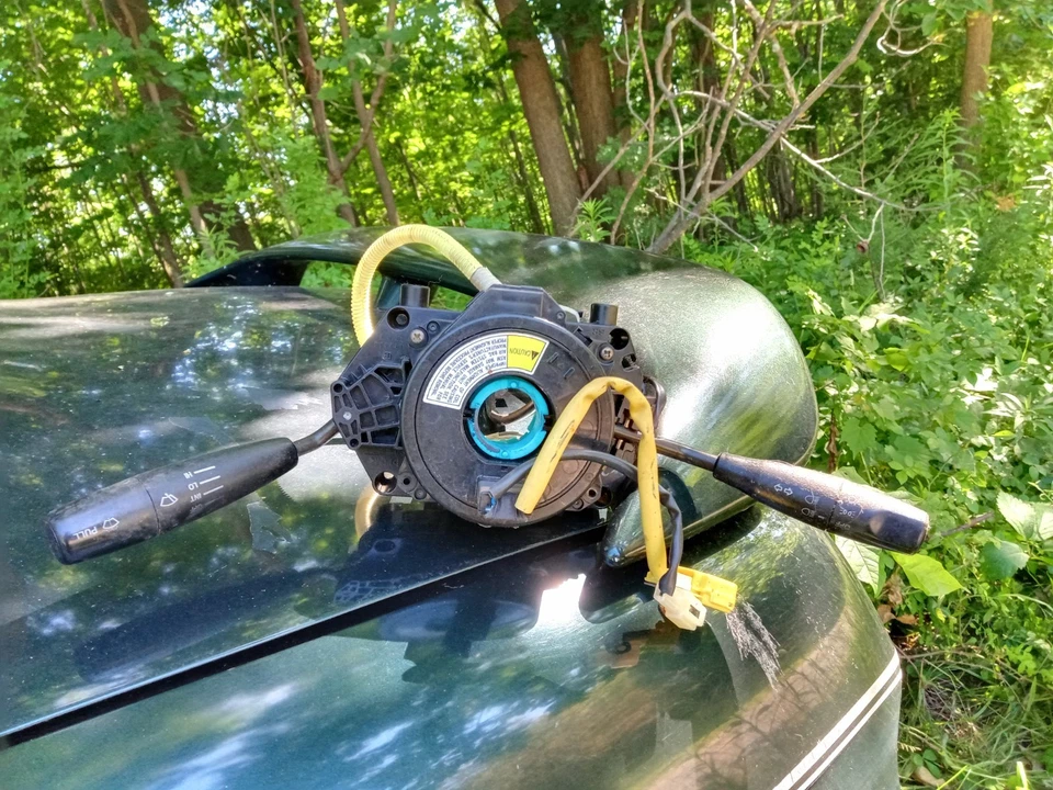 SUZUKI X90 INTERRUPTOR VOLANTE LUCES GIRATORIAS LIMPIAPARABRISAS Foto 1 de 1