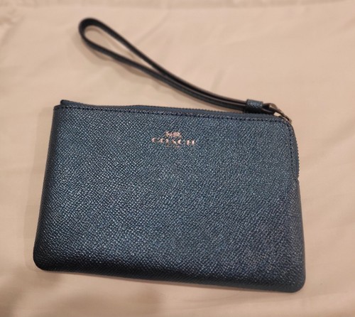 Coach piccolo braccialetto in pelle nuovo con etichetta TEAL