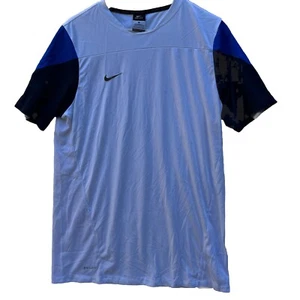 Camiseta deportiva de fútbol vintage Nike blanca con logotipo Swoosh para hombre L fútbol DriFit azul - Imagen 1 de 11