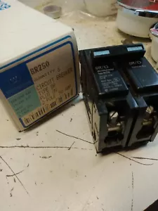 6er KOFFER BR250 50 Ampere 2 polig Leitungsschutzschalter - Bild 1 von 5