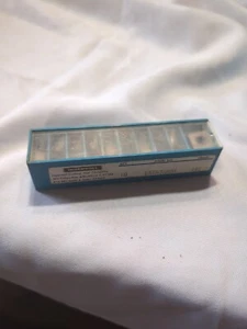 10 PIECES, INGERSOLL, LSE 434R01 Grade 111, CARBIDE INSERTS    (A4) - Picture 1 of 4