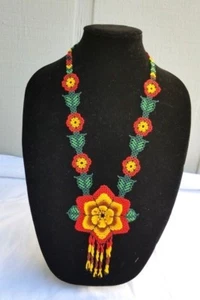 HUICHOL MEXICAN HAND MADE JEWELRY BEADED FOLK ART PEYOTE CACTUS FLOWER NECKLACE - Picture 1 of 3