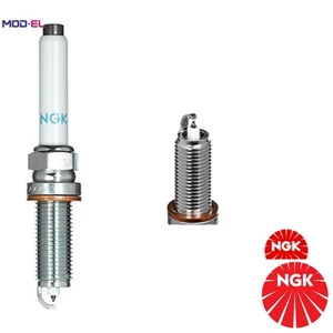 4x SPARK PLUG 3689 - Picture 1 of 10