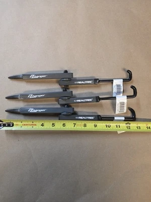Realtree EZ Hanger Multi-Purpose 2-Arm EZ Hanger 13" 3 Pack NEW OPEN BOX - Image 1 of 3