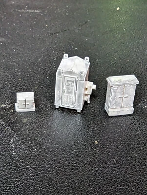 Z scale electrical track side control boxes set of 6 - Image 1 of 4