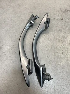 2006 Suzuki AN400 Burgman 400 Passenger Side Rear Seat Grab Bar Handle Set OEM - Picture 1 of 6