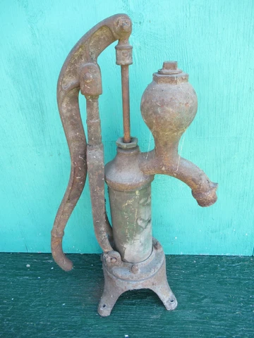 GREAT OLD Cast Iron Hand CHROME CYLINDER WATER PUMP 21" High Cover