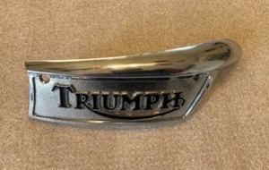 Insignia de tanque Triumph OEM 82-9700 vintage - Imagen 1 de 6