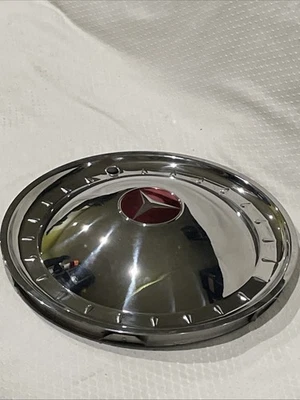 Juego De Colección De 4 Tapacubos Mercedes Benz Cromo Y Rojo 15” Pulgadas Repuesto Foto 1 de 4