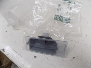 Genuine Jaguar XK 2006-2010 Right Hand Number Plate Light C2P3667 - Picture 1 of 1