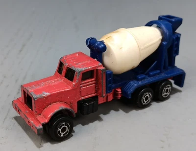Vintage Yatming 1/64th Scale Cement Truck - Image 1 of 4