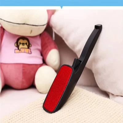 Pet Hair Remover Dust Brush Cleaning Swivel Rakish Magic Lint Clothing Dry - image 1 of 4