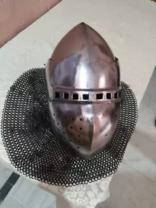 Casco cerrado, casco armadura con cota de cadena - Imagen 1 de 7