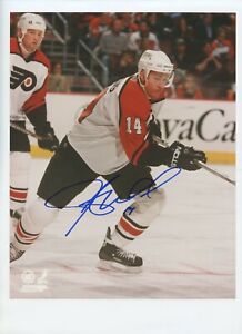 Philadelphia Flyers Justin Williams 8 x 10" Autographed Photograph !!!!!