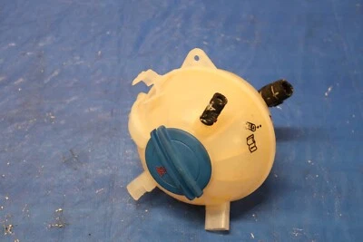 Volkswagen Golf R 2012 escotilla AWD 2,0 L OEM radiador depósito de desbordamiento #1226 Foto 1 de 4