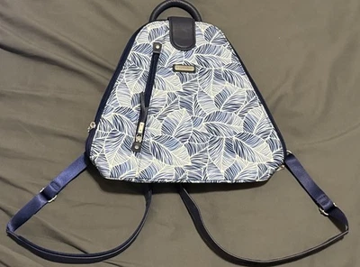 Mochila/brossbody Baggallini Metro RFID azul/blanco hoja nueva sin etiquetas Foto 1 de 4