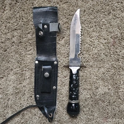 Cuchillo de Colección Acero Inoxidable Caza Supervivencia Hecho Taiwán Hoja de Sierra Brújula Foto 1 de 4