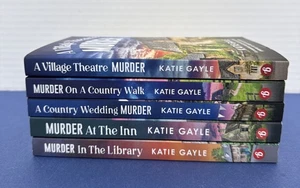 Lot of 5 ~Trade Paperback Books ~ Katie Gayle ~ JULIA BIRD MYSTERIES ~ VGC! - Picture 1 of 9