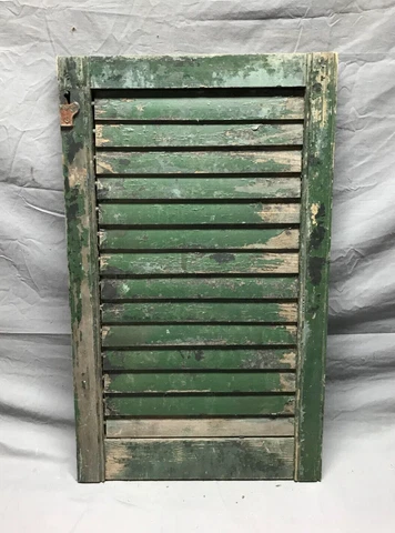 Single 1 Antique Small Wood 17x29 Louvered Window Shutter Shabby VTG Old 332-23B Cover