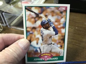 1989 Score Rookie & Traded #7T JEFFREY LEONARD Seattle Mariners