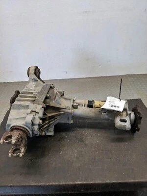 1999-2007 GMC Sierra 1500 Pickup Front Axle Differential Carrier 3.73 Ratio Foto 1 de 4