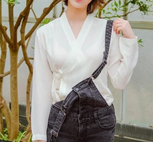 Modernized Hanbok Top Chiffon Blouse Jeogori Fusion Hanbok Upper Garment - Picture 1 of 3