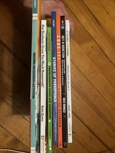 Kids Books-coding, Digital Security, Etc. - Picture 1 of 2