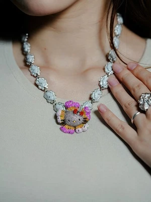 Collar de cadena colgante Hello Kitty Donut Foto 1 de 4