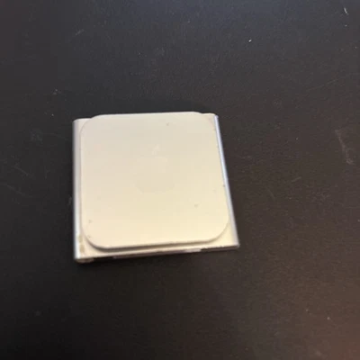 Apple iPod Nano 6th Generation 8GB A1366 MC525LL Silver - Image 1 of 2