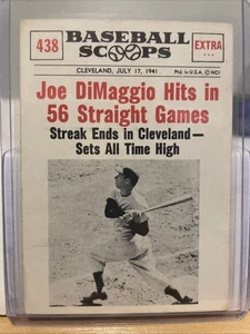 1961 NU-CARD BASEBALL SCOOPS JOE DIMAGGIO HITS IN 56 STRAIGHT GAMES #438 YANKEES - Picture 1 of 9
