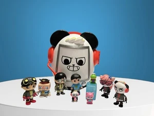 Valigetta porta panda Ryan’s World con 9 figurine (vedi foto per difetto) lotto di 10 - Foto 1 di 7