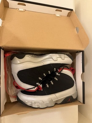 Air Jordan 9 Retro Johnny Kilroy 2012 Talla 8 Foto 1 de 4