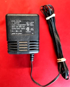 Plug-In Class 2 Transformer / Model 20L2169 - Picture 1 of 4