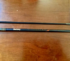 Vintage Berkley LIGHTNING ROD SERIE IM6 LR30 6’6” 2 piezas. Spinning Hecho en USA - Imagen 1 de 5
