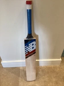 NEW BALANCE TC 660 CRICKET BAT 2023 BRAND NEW S/H GRADE 3 - Picture 1 of 5