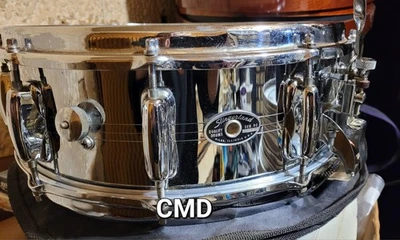 复古 SLINGERLAND 20 世纪 70 年代收音机王 #141 COB 黄铜 10 LUG SNARE DRUM — 第 1/4 张图片
