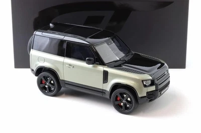 LAND ROVER Rover Land Defender 90 HSE P400 green metallic 2021 1/18 GT SPIRIT - Image 1 of 4
