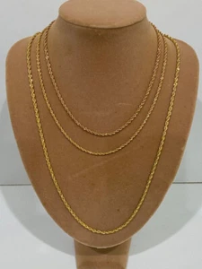 TRES CADENAS ESCUDO DORADO (CHAPADO EN ORO) - NUEVAS - Imagen 1 de 3