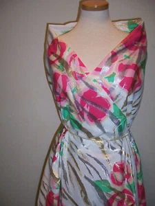 DESIGNER WHITE PURE COTTON VIBRANT HOT PINK GREEN FLORAL W/ METALLIC SILVER GOLD - Picture 1 of 6
