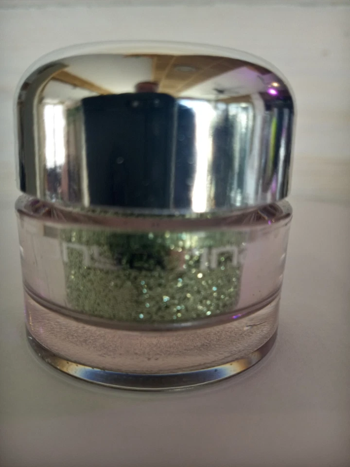 NEW - Tony & Tina Cosmic Lights loose glitter powder eye color vortex green - Image 1 of 3