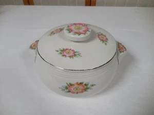 Hall's Vintage 2,5 Quart "Rose weiß" Auflaufform Bohnentopf Schüssel mit Deckel - Bild 1 von 10