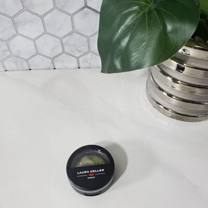 Laura Geller Marble Mint Creme Truffle Eye Shadow .06 oz - Picture 1 of 5