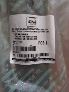 2 New CNHI Wear Strip 84165760 - Picture 1 of 4