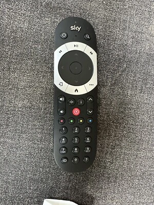 Sky Q Touch Remote Version 2 Voice Control and Bluetooth EC055 - 100% Genuine - Image 1 of 3